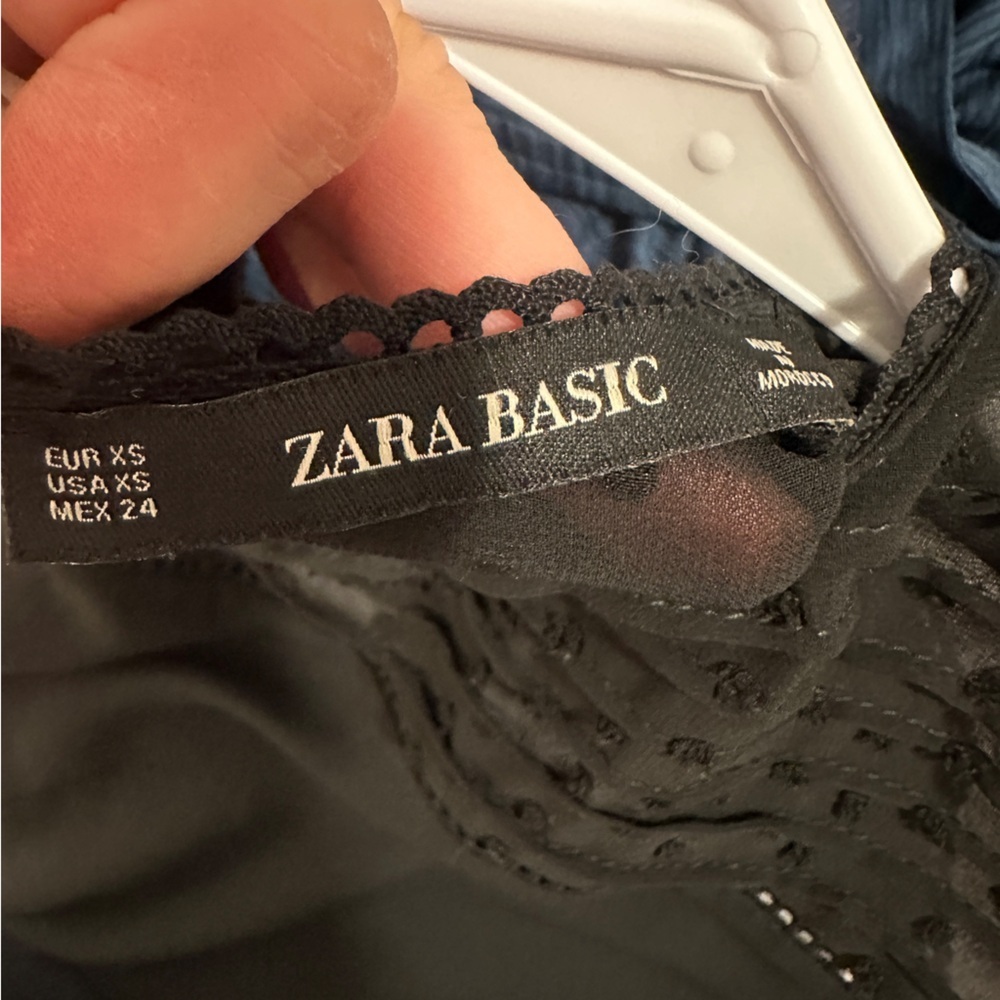 Zara Basic Black Sleeveless Blouse Size XS Extra Small Women’s - Picture 8 of 9